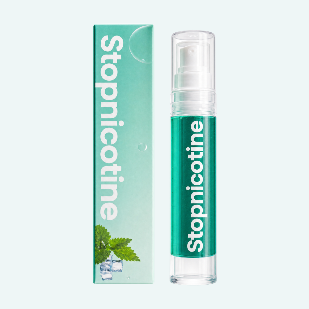 StopNicotine Smile - Haleine fraîche quelques secondes après avoir fumé | Menthe | 10ml et plus de 150 pulvérisations